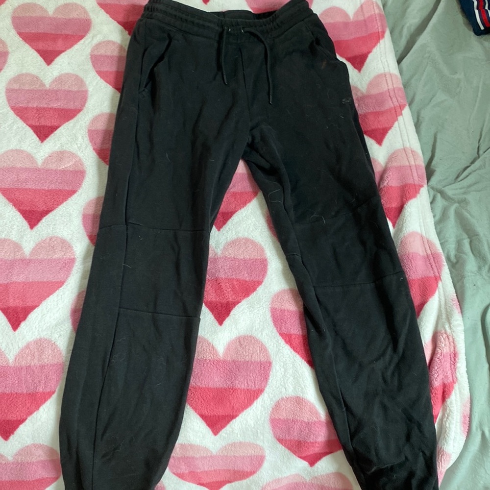 Brand is Leyer, Size is S and the color is black